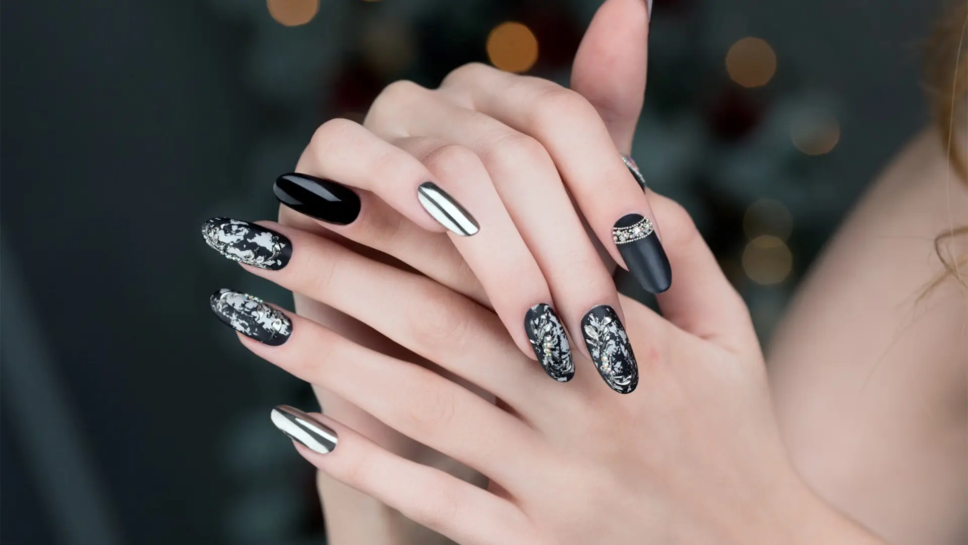 Alaplı Protez Tırnak